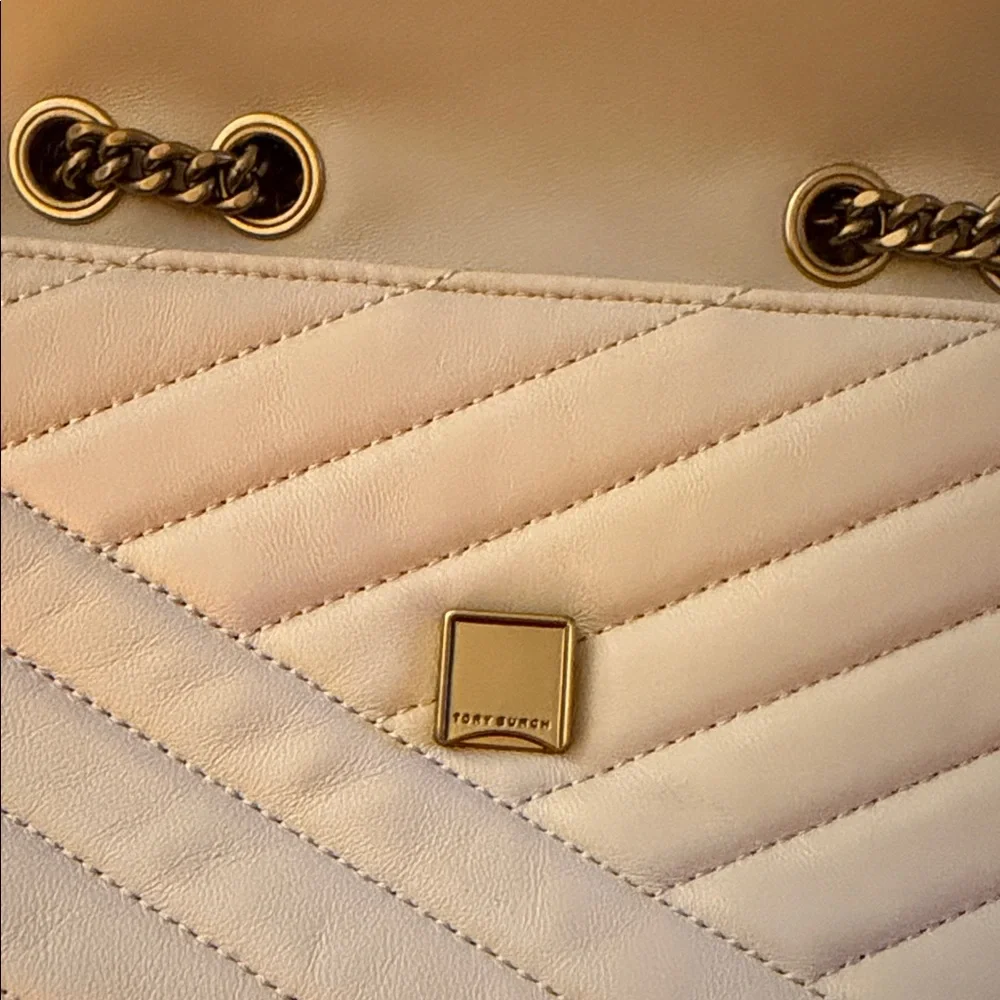 Tory Burch cream  Quilted Shoulder Bag